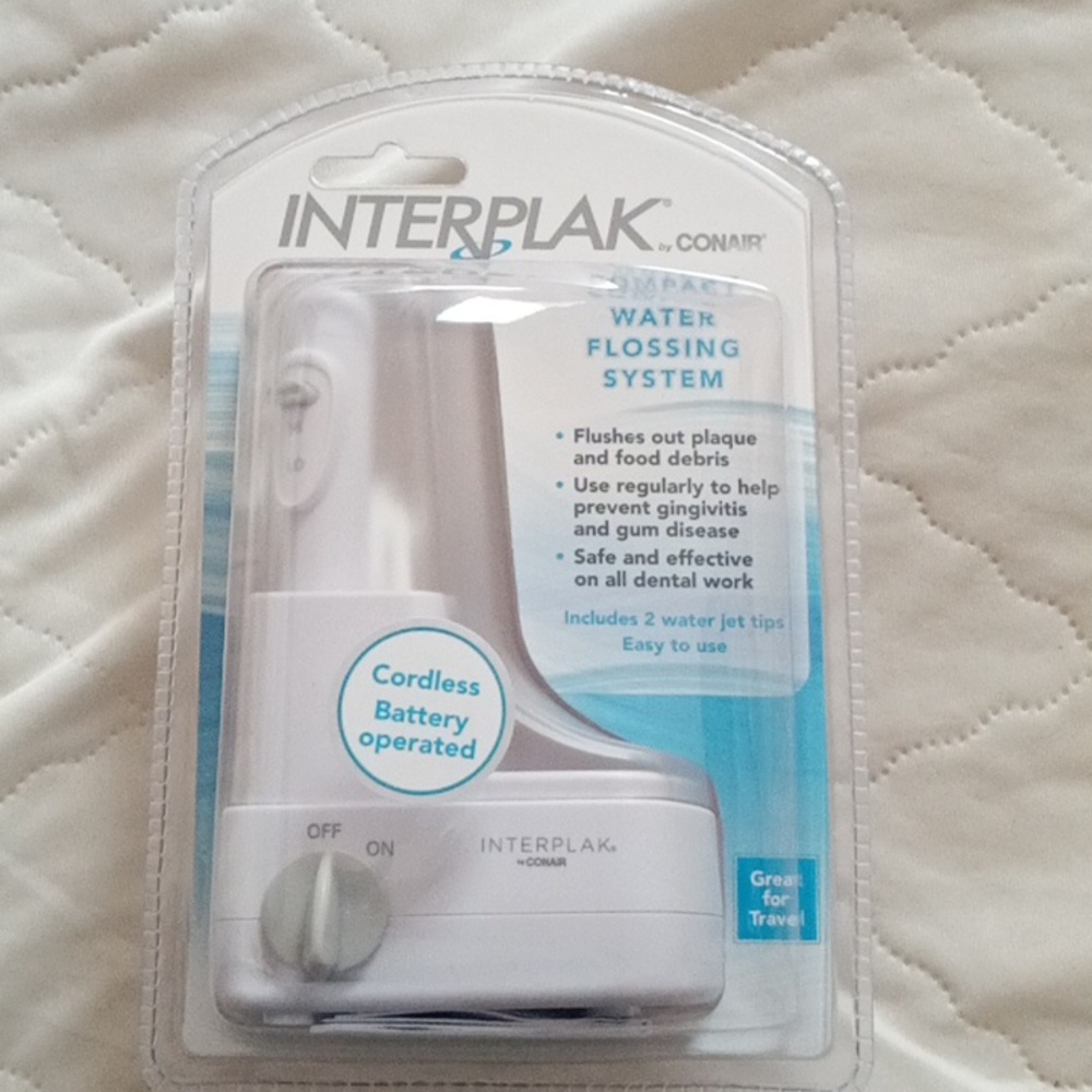 🆕 NWT Interplak by Conair cordless water flossing system